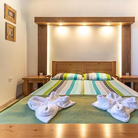 Juhar 4* Balatongyörök