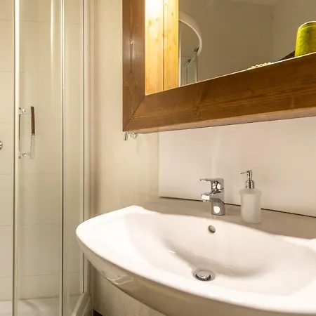 Hotel apartamentowy Juhar Apartmanhaz