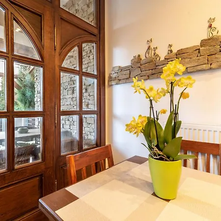 Apart-hotel Juhar 4*