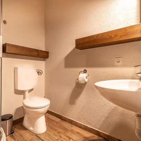 Juhar 4* Balatongyörök