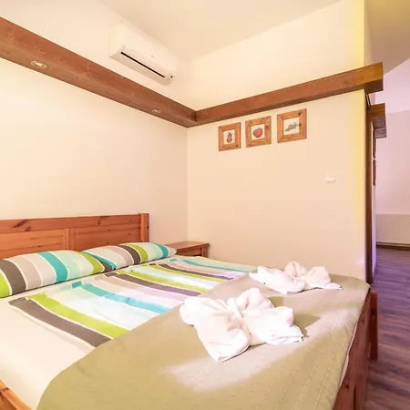 Apart-hotel Juhar Balatongyörök