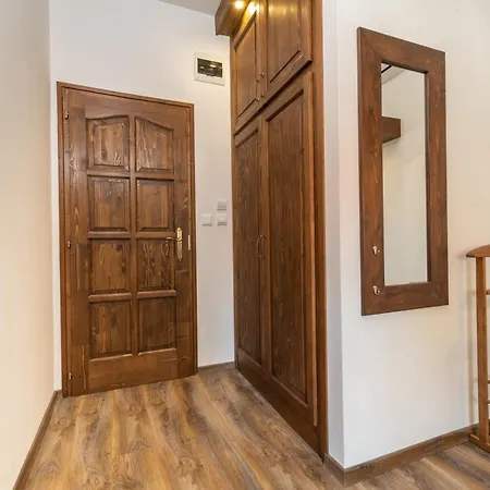 Juhar Apart-hotel 4*