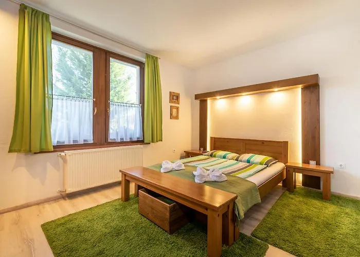 Juhar Apartmanhaz 4*